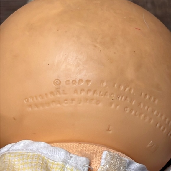 Cabbage Patch Doll Vintage 1978-1982 yellow tuft yarn hair blue eyes material Bo - Picture 5 of 7